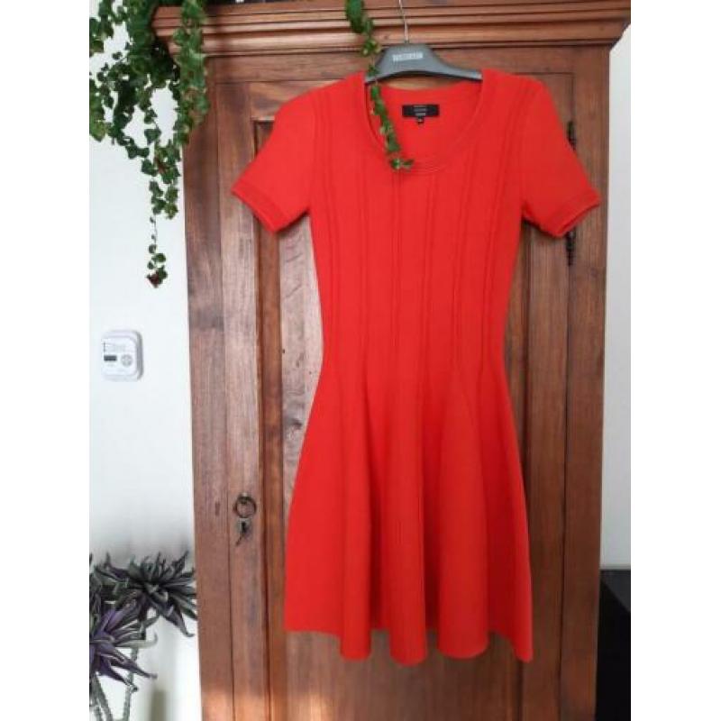 Nikkie by Kate Moss koraalrode jurk maat 34