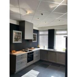 Landelijke keuken met composiet blad