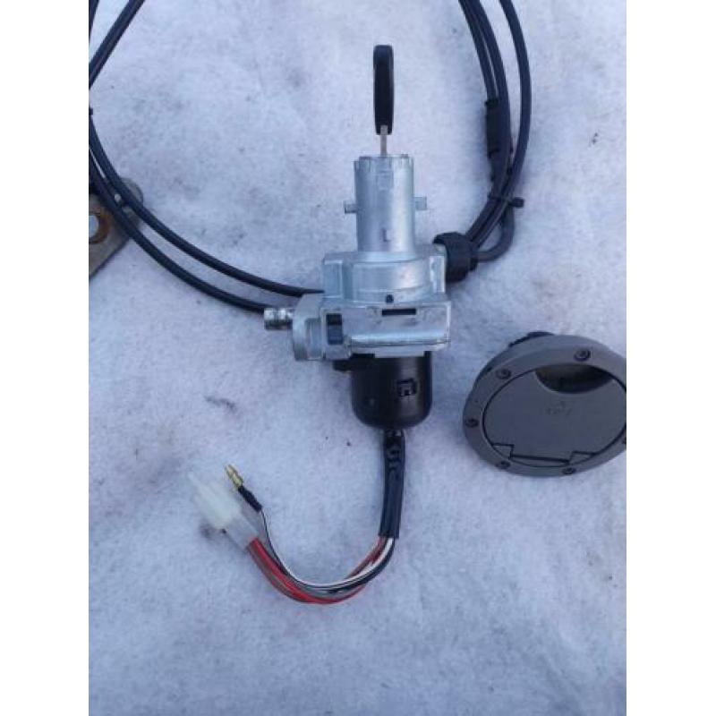 Complete yamaha aerox contact slot set