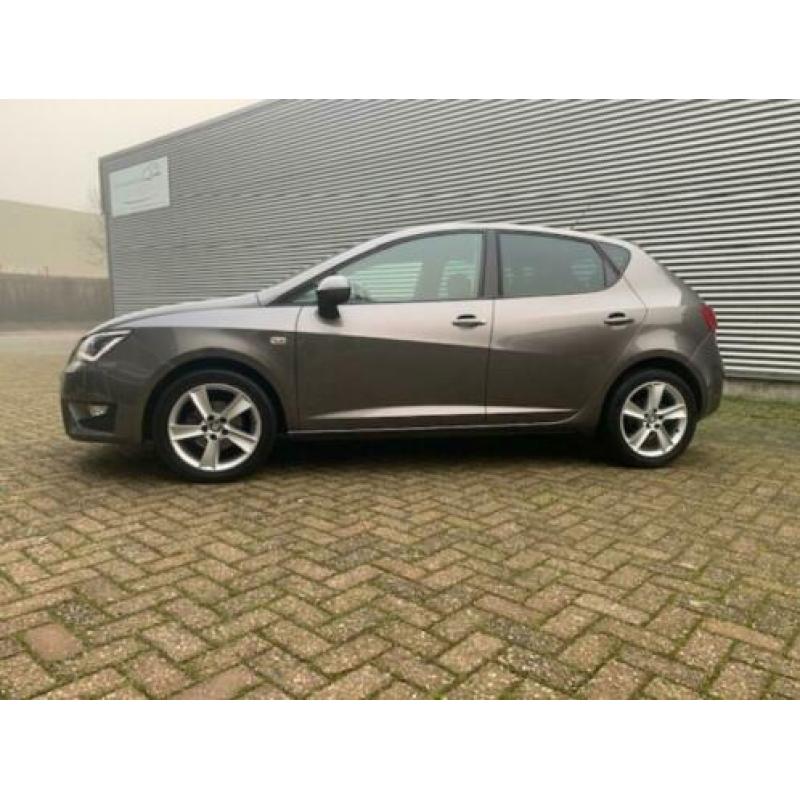 Seat Ibiza FR 1.2 TSI AUTOMAAT/PDC/XENON/LED/CLIMATRONIC