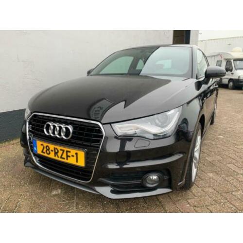 Audi A1 1.2 TFSI 2X S-Line - Uniek Nette Auto