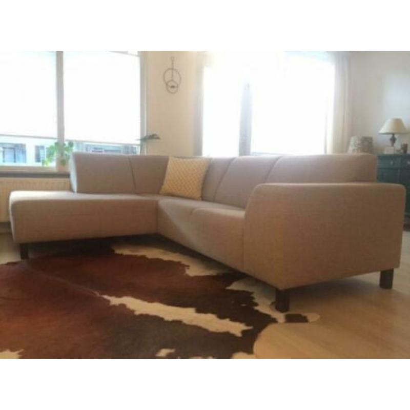 Grote hoekbank Beige/Zandkleur