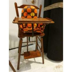 Vintage eet stoel kinderstoel voor maar €7,50