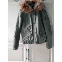 Groene winterjas maat 36