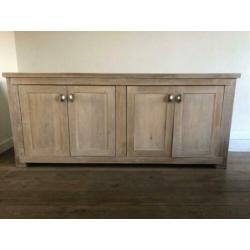 Eiken white wash dressoir