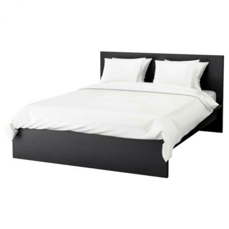 Ikea Malm bed 180x220 zwart