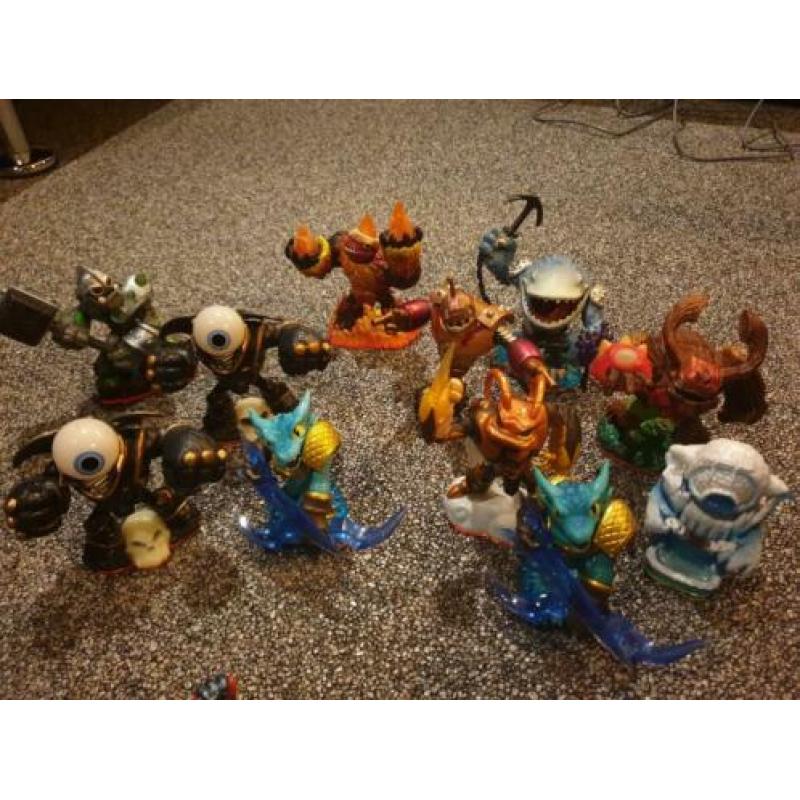 Disney Infinity bijna 100 poppetjes en Giants