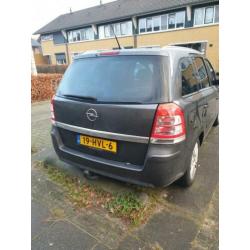 Opel Zafira 2.2 2009 Grijs