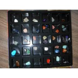 Mr Stone edelstenen map met 40 edelsteentjes