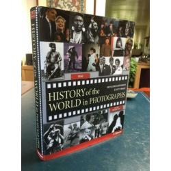 History of the World in Photographs 1850 tot 2008 + CD.