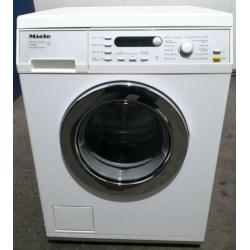 Bijna nieuwe luxe Miele Softcare met aquastop 7 kg 1400tpm