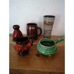 Doos vol vintage /retro vaasjes/potjes/kan/lamp rommelmarkt