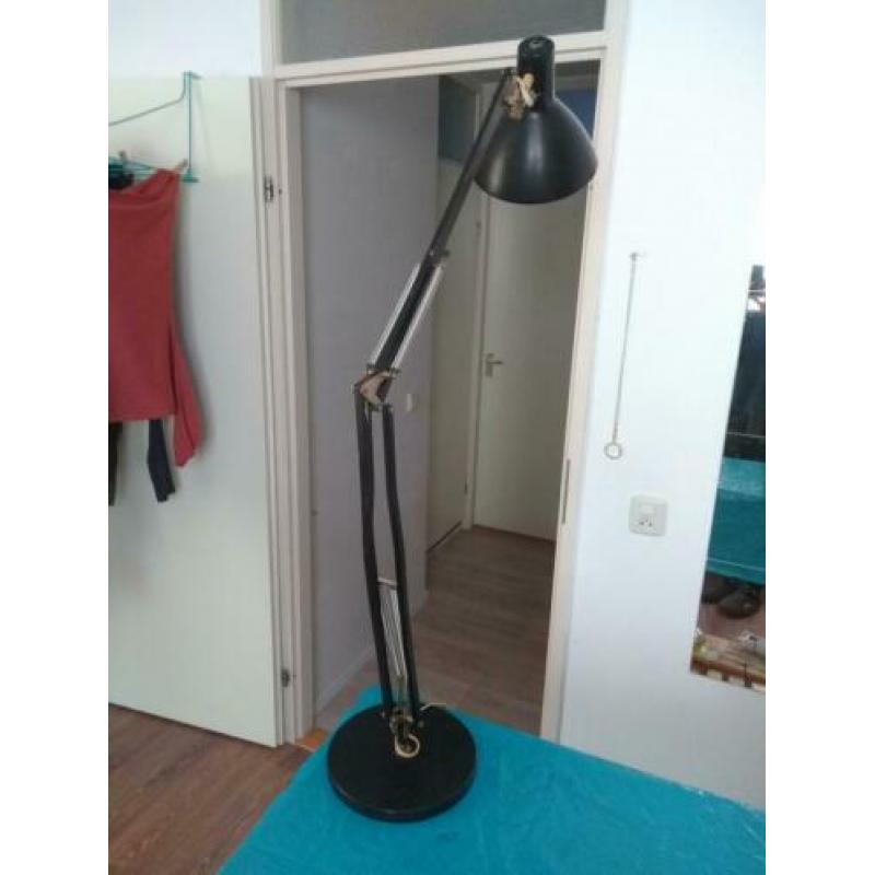Hala Zeist architecten lamp vintage design lamp