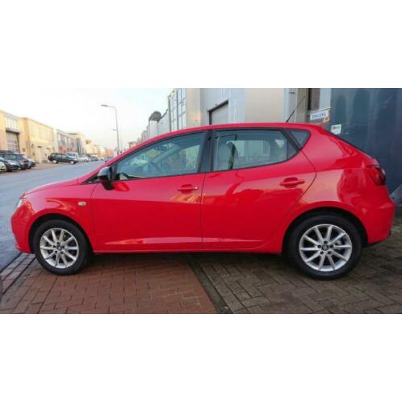 Seat Ibiza 1.0 EcoTSI Style Connect Navi rijklaar !
