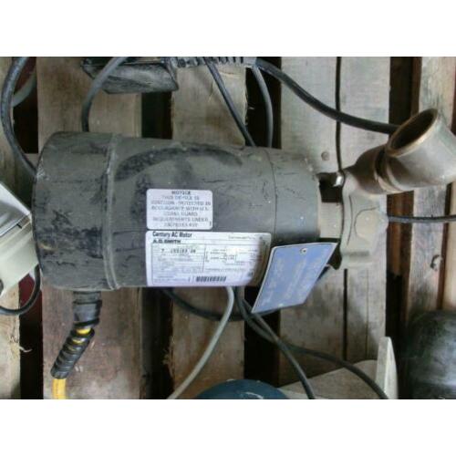 Century Motor met pomp 2x