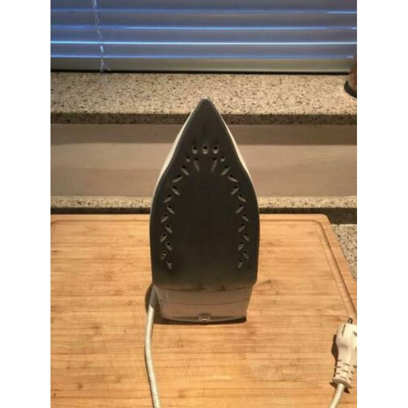 Stoomstrijkijzer: Philips GC 1705 werkt Perfect