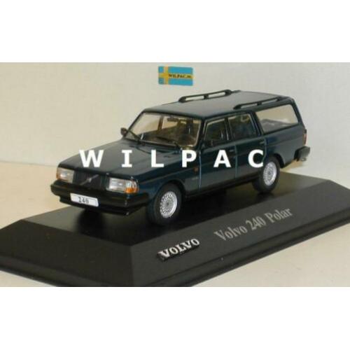 Volvo 245 240 Super Polar petrol metallic 1:43. Minichamps.
