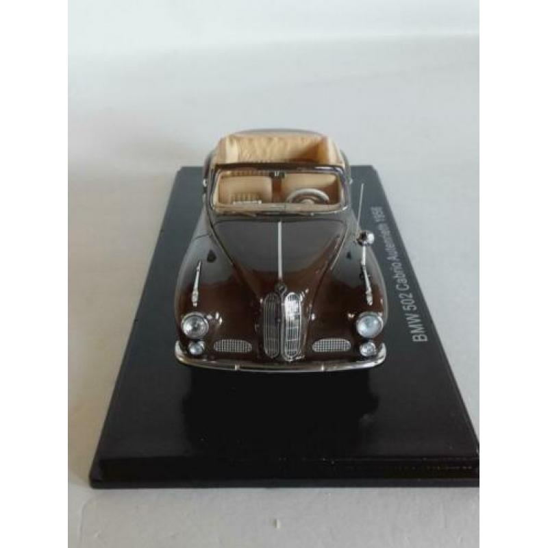 BMW 502 Cabrio Autenrieth 1956 (bruin) 1:43 NEO