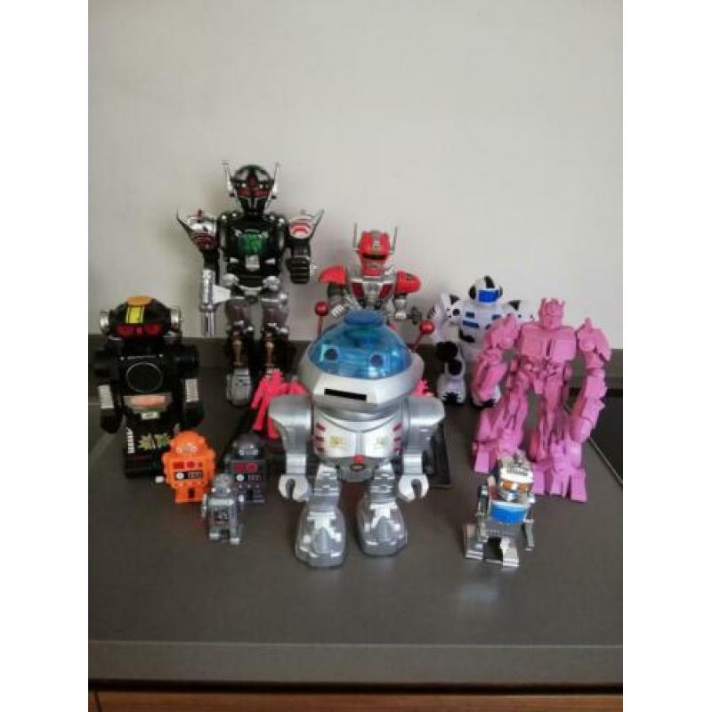 Verzameling 11 robots / figuurtjes vintage / retro / nieuw