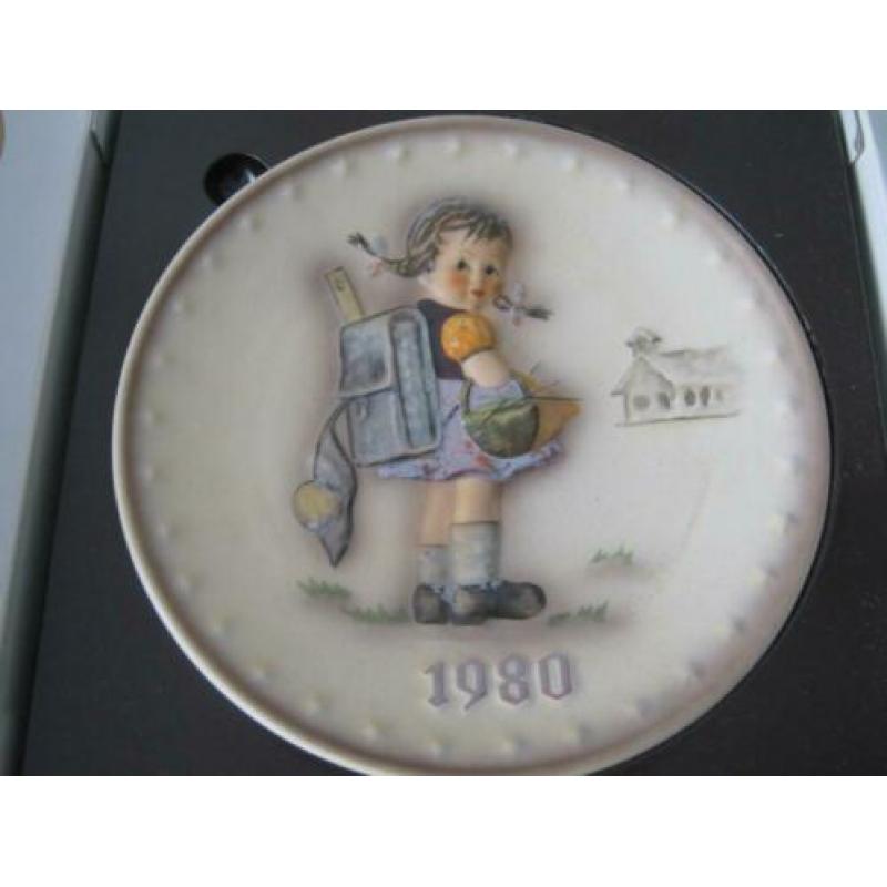 Hummel Wandbord en Tafelbel uit 1980