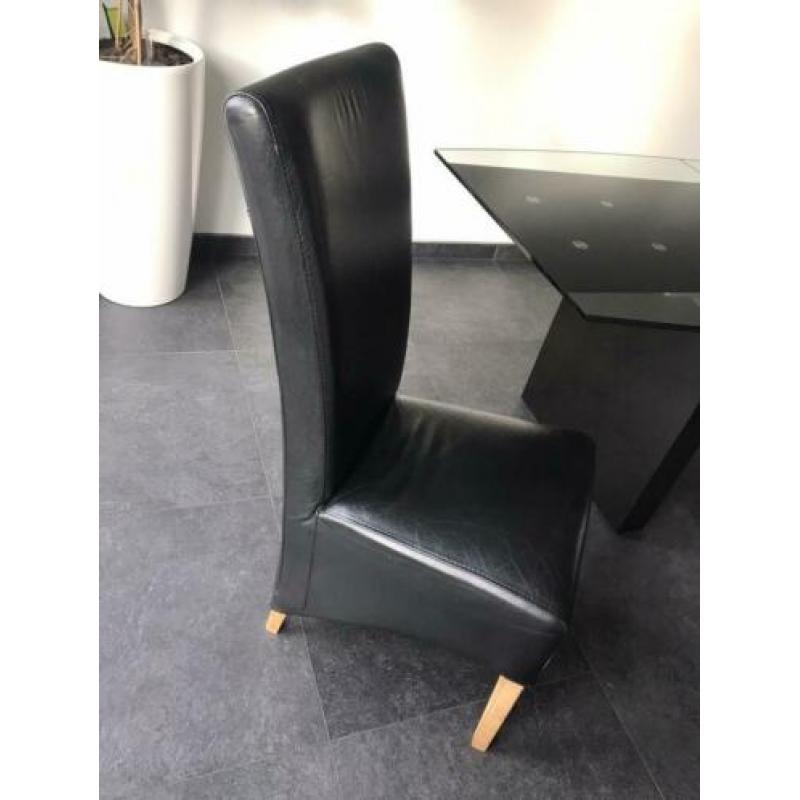 Glazen tafel en/of stoelen