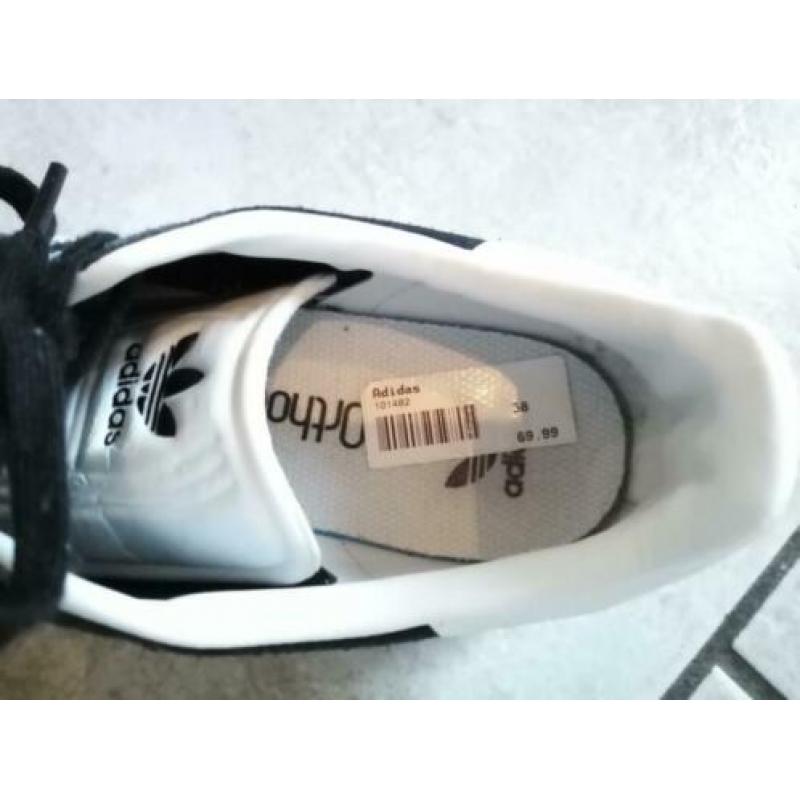 Adidas gazelle 38