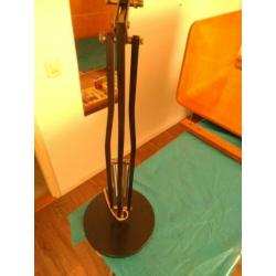 Hala Zeist architecten lamp vintage design lamp