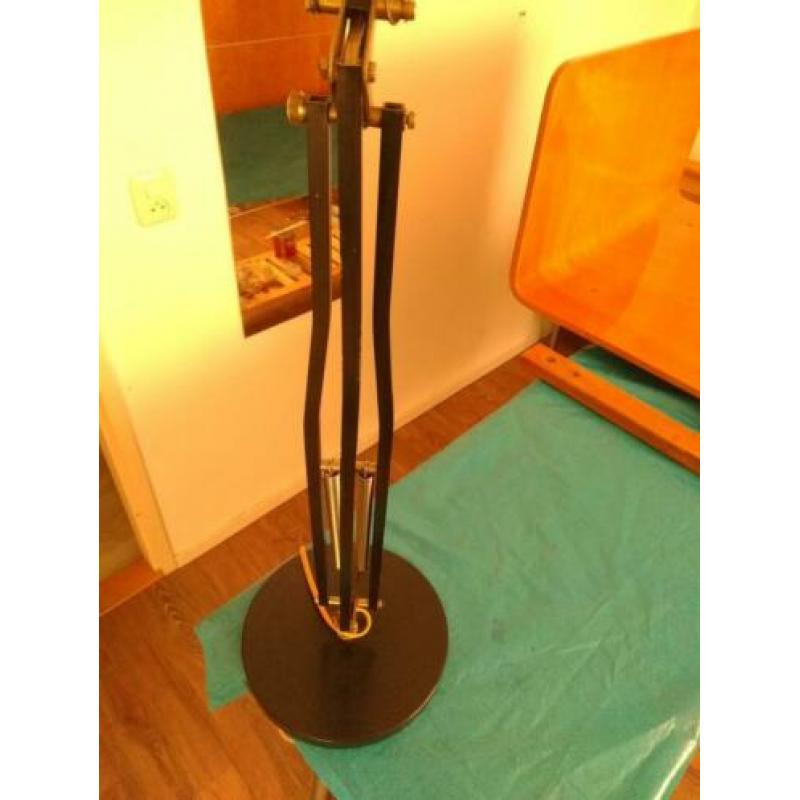 Hala Zeist architecten lamp vintage design lamp