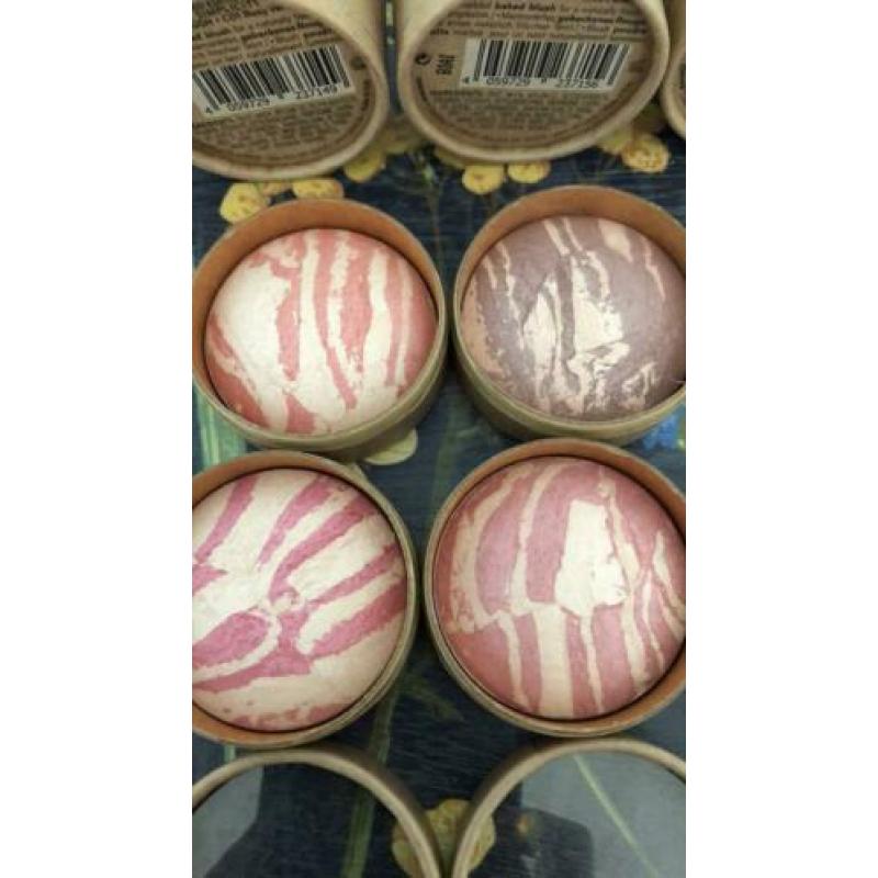 Catrice Pure Simplicity Baked Blush