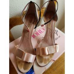 Fiorucci Hakkenschoenen / Pin Up Collection - Maat 39
