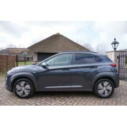 Hyundai Kona EV Premium 64 kWh / 4% bijtelling / Groot accup