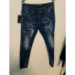 Dsquared2, stone Island, balmain