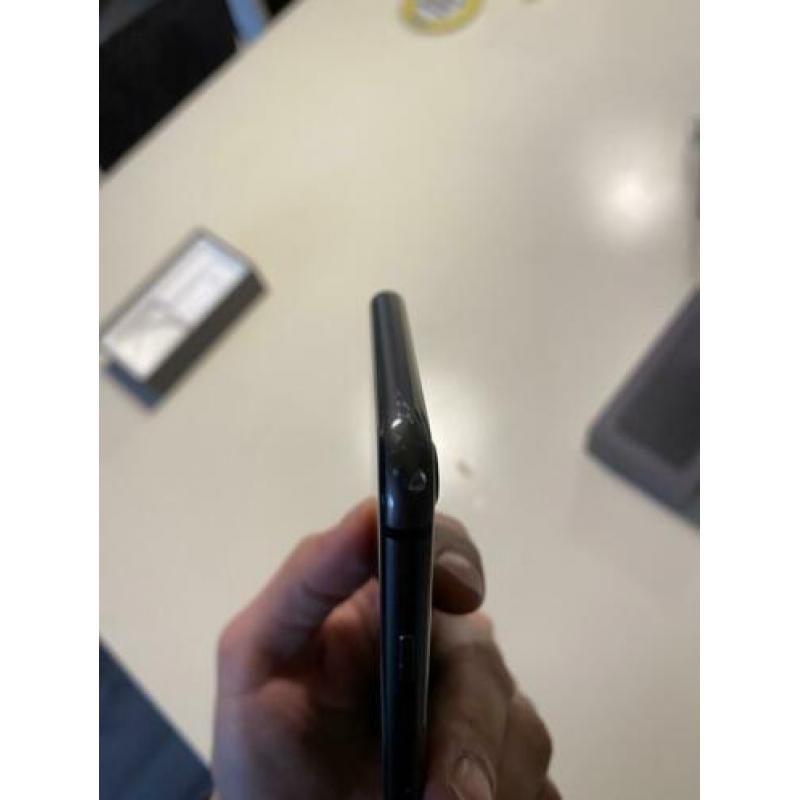 iPhone 8 64gb