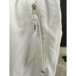 Wit. Tenniskleding. Sjeng. Maat L. Lange broek. Heren