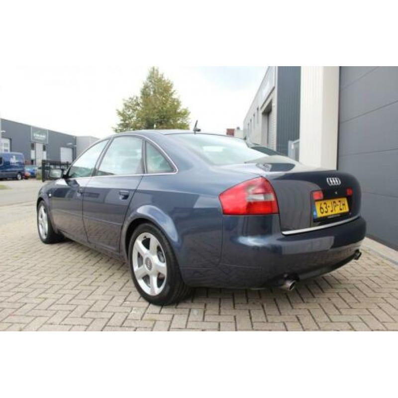 Audi A6 2.4 V6 Quattro, Navi, Motor rookt! (bj 2002)