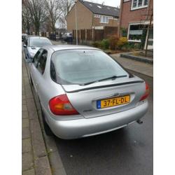 Ford Mondeo 2.5 I HB AUT 2000 Grijs