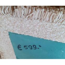 Kleur is licht mais geel +iets beige.gekocht bij decokay ,,
