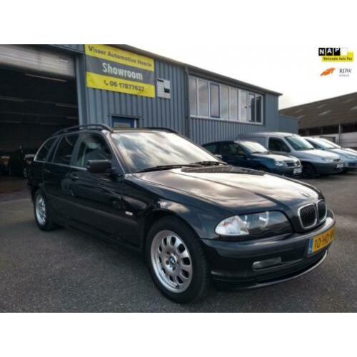BMW 3-serie Touring 320i Executive Nette staat ! Goed onderh