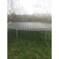 Grooten trampoline