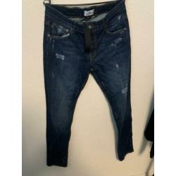 Dsquared2, stone Island, balmain