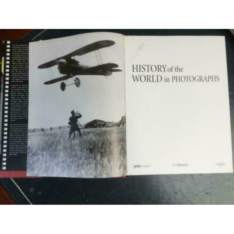 History of the World in Photographs 1850 tot 2008 + CD.