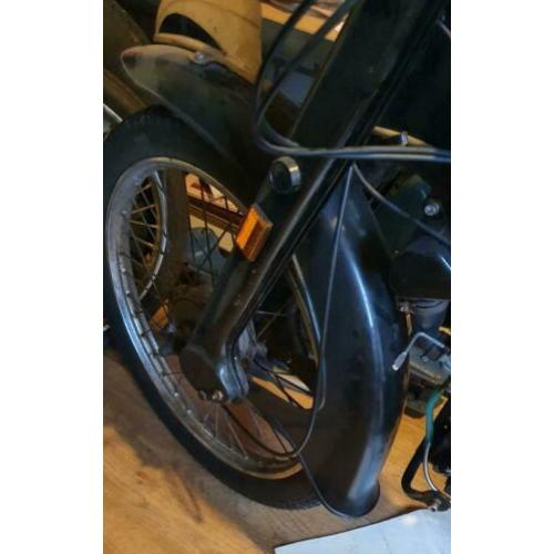 Honda C310 zonder kenteken bwjr 1964