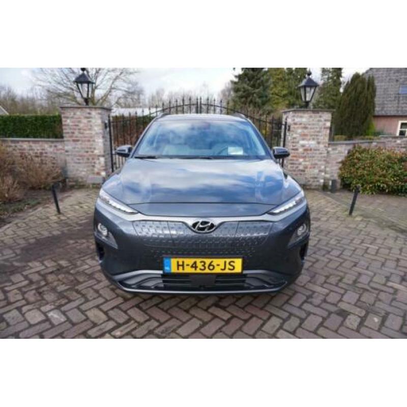 Hyundai Kona EV Premium 64 kWh / 4% bijtelling / Groot accup