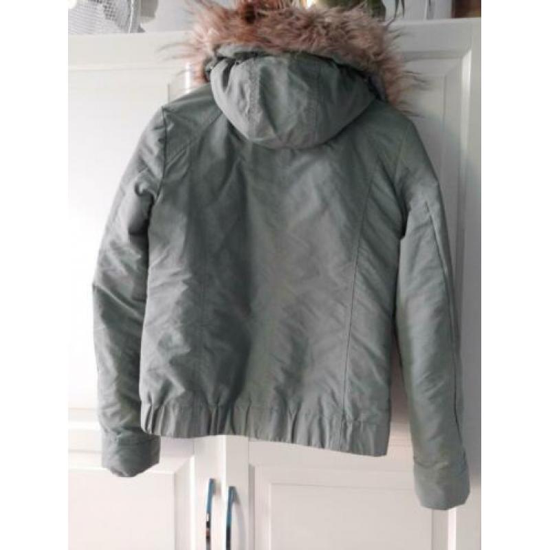 Groene winterjas maat 36