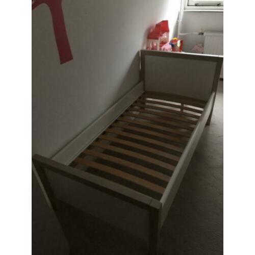 Peuterbed 140 x 70