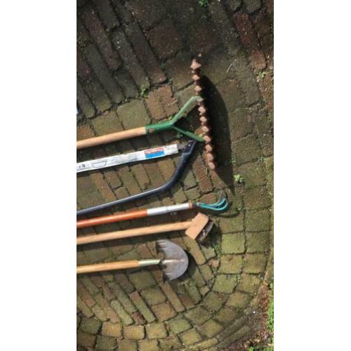 Diverse tuingereedschap 5 art.