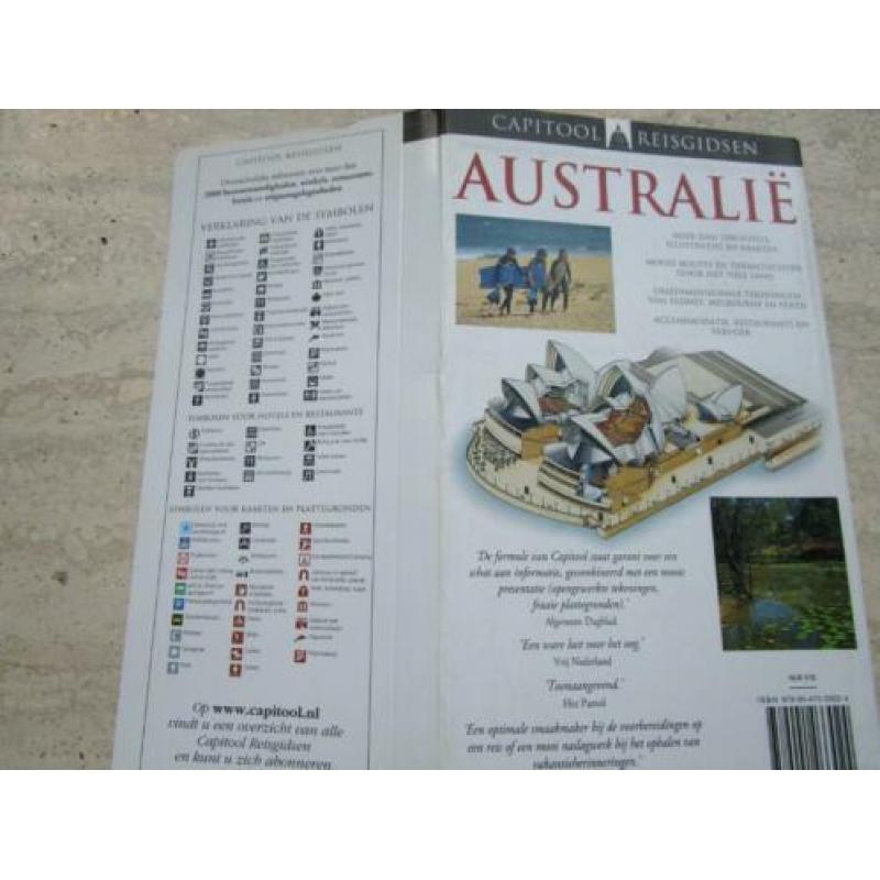 Capitool reisgids Australie. 616 blz. Zie andere reisgidsen.