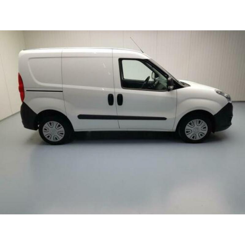 Opel Combo 1.3 CDTi L1H1 ecoFLEX Radio cd