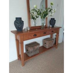 Massief grenen sidetable incl spiegel