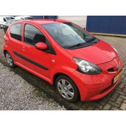 Toyota Aygo op LPG-G3 (nw motor met 32Dkm)5DRS Nieuwe apk!!!